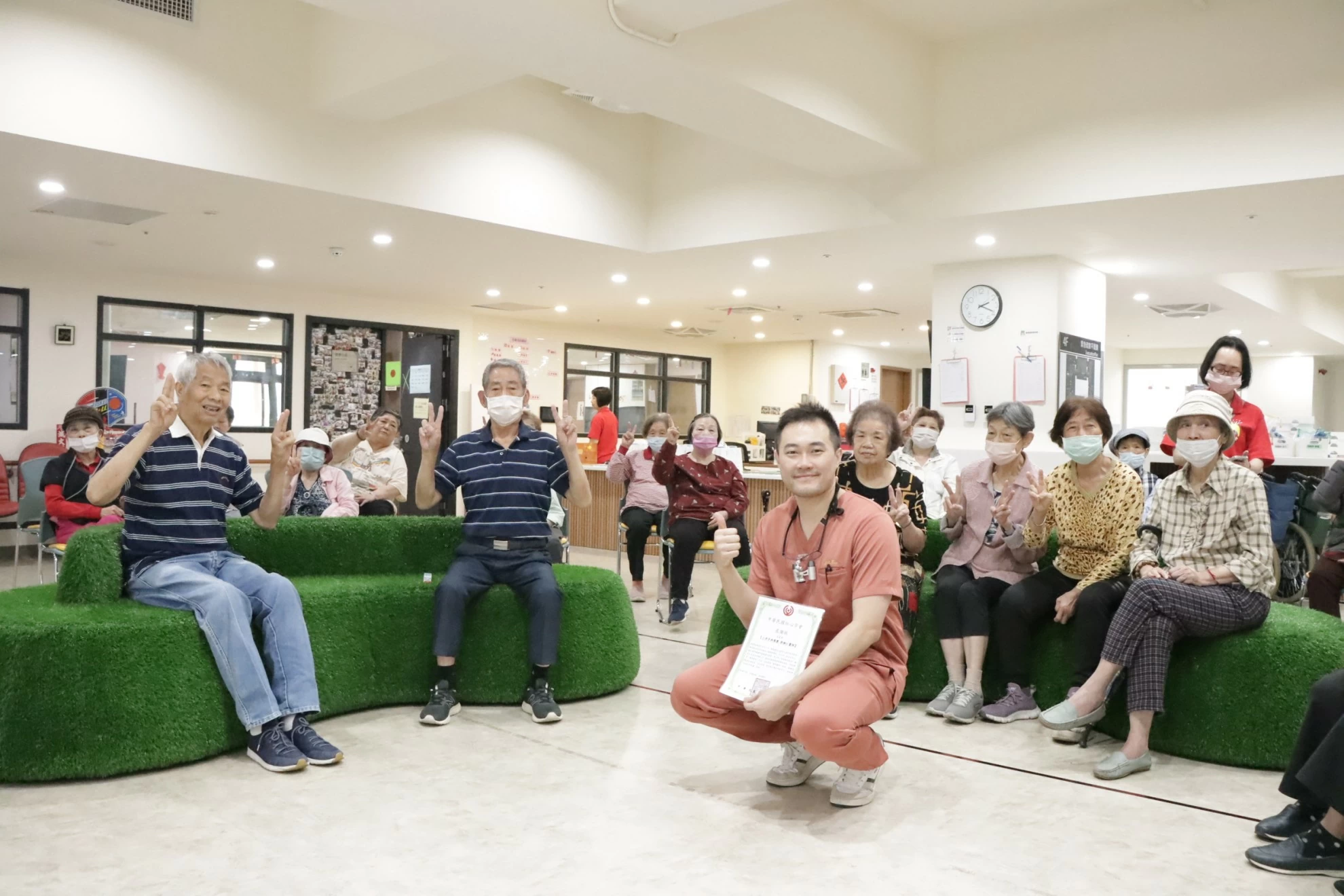 三井牙科推動銀髮口腔健康照護|為高齡長者進行咬力檢測與定期檢查 三井牙科推動銀髮口腔健康照護|為高齡長者進行咬力檢測與定期檢查